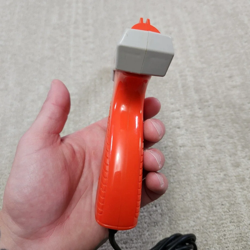 Nintendo Zapper NES-005 Orange Light Gun Controller 1985 Authentic OEM Japan